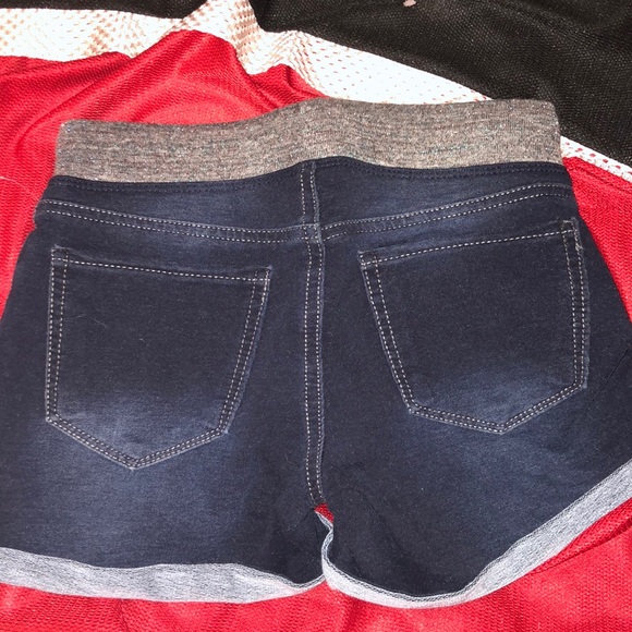 Jean shorts-female/kids - Picture 3 of 4
